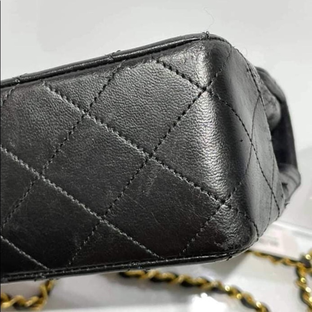 Authentic Chanel - Picture 9 of 16